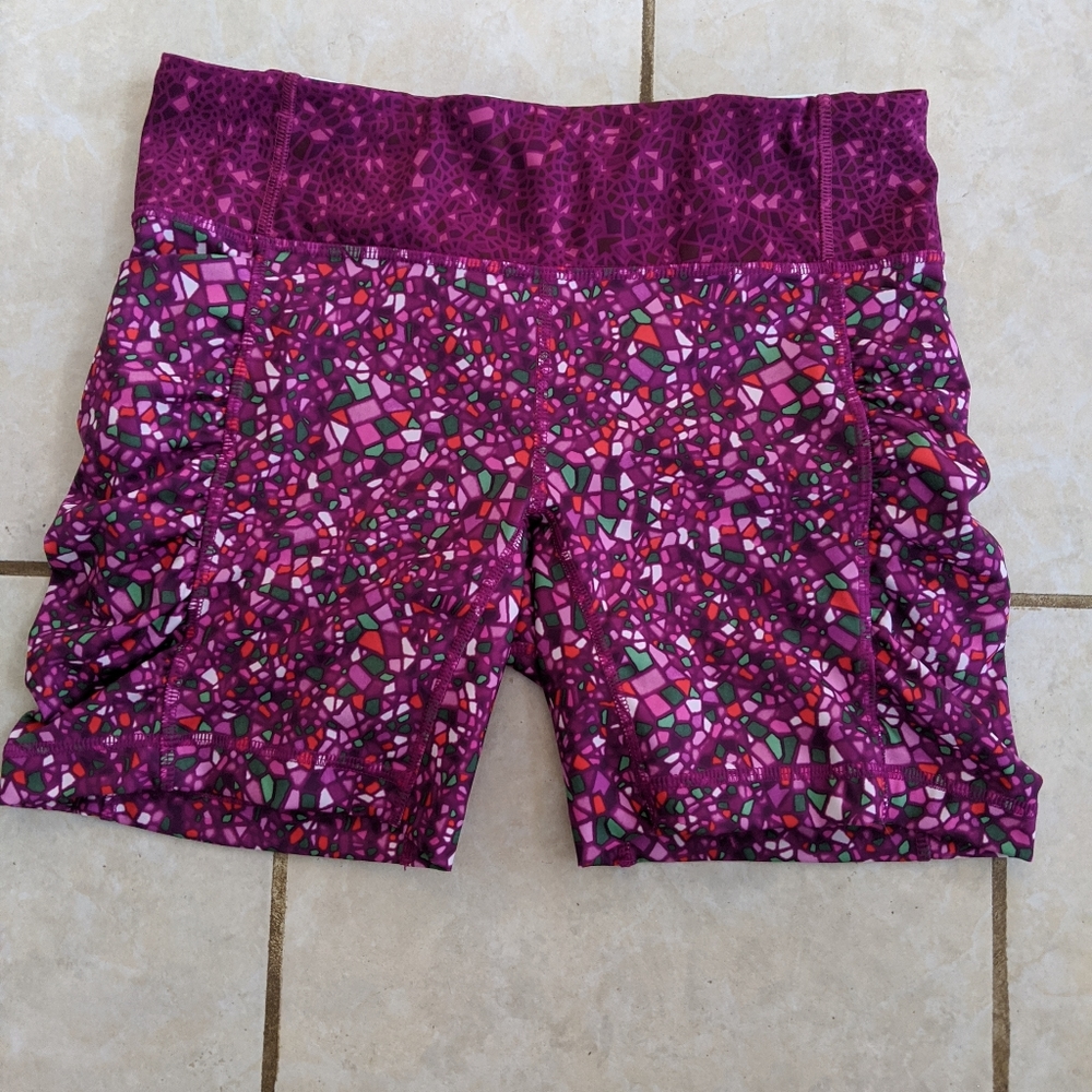 Lululemon speed track shorts